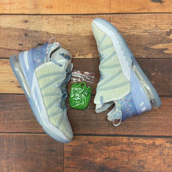 Nike Men's Lebron XVIII Blue Tint Basketball Shoes - Picture 2 of 7